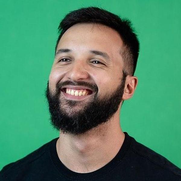 Arthur de Paiva Napoleão headshot